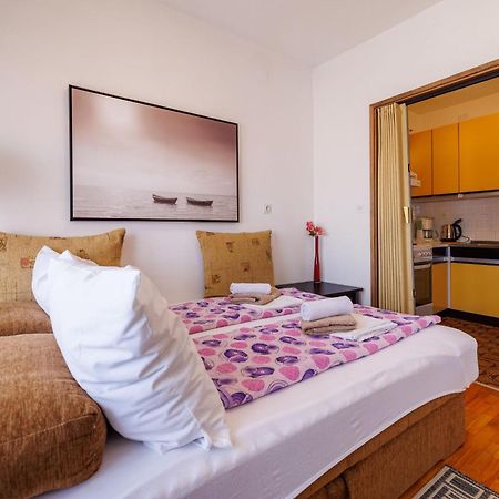Apartments Zec Selce Exterior foto